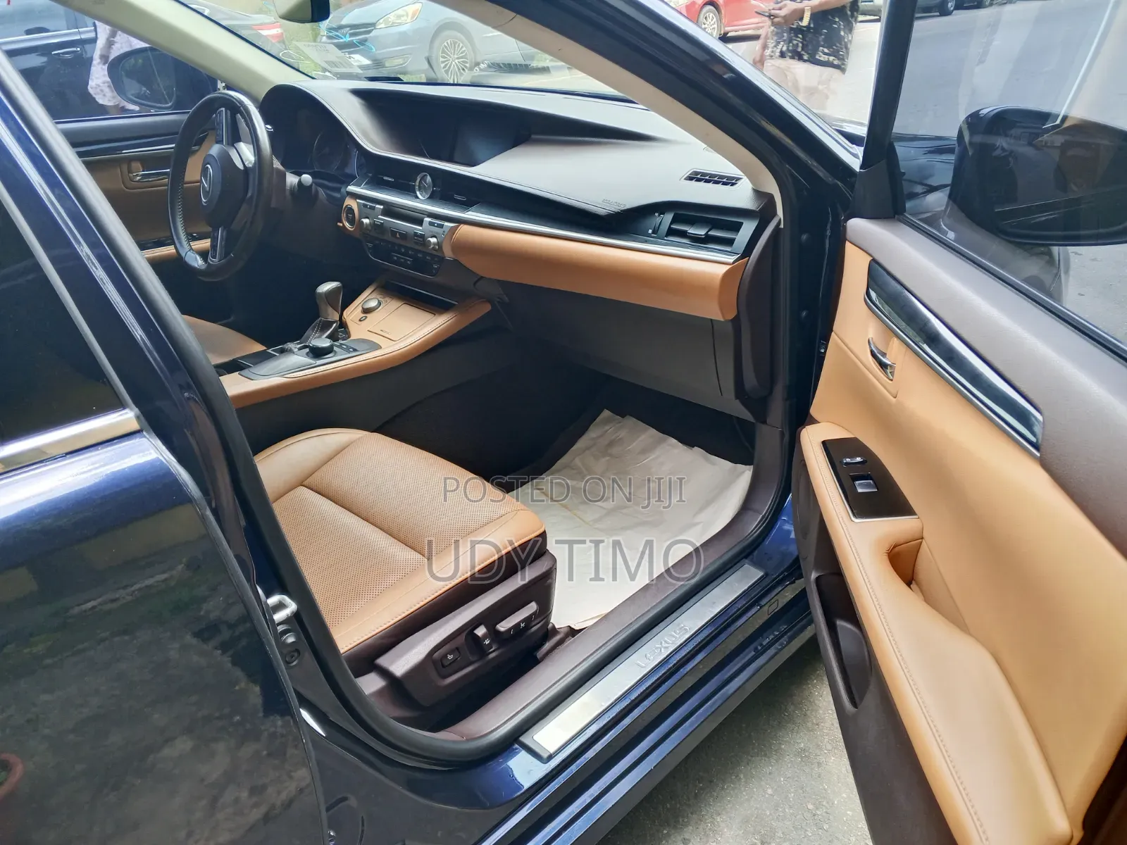 Lexus ES 2016 Black