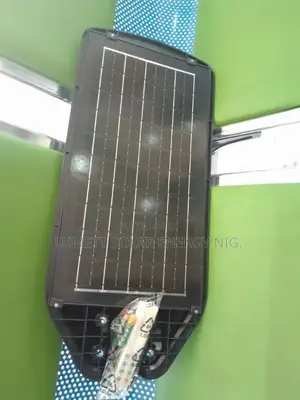 Sukhig 600w Solar Street Light All-in-One Design for Outdoor Security