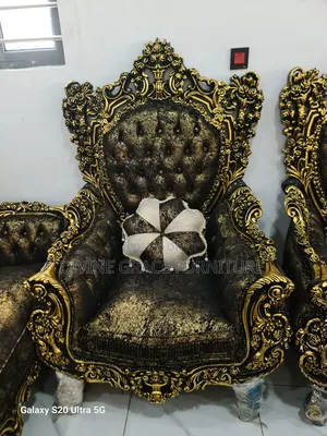 Royal Sofa