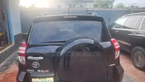 Toyota RAV4 2.5 4x4 2012 Black
