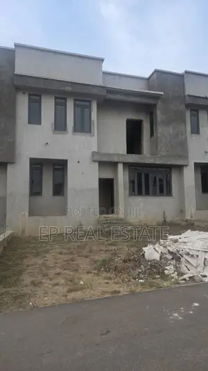 4bdrm House in Gwarinpa for sale