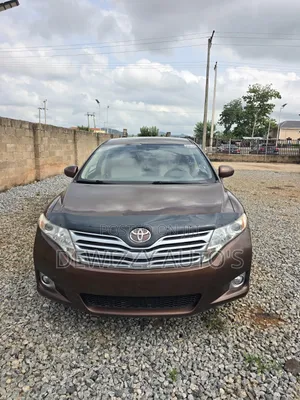 Toyota Venza V6 AWD 2010 Brown
