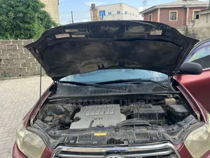 Toyota Highlander 2008 Red