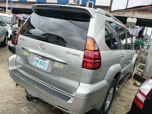 Lexus GX 470 Sport Utility 2005 Gray