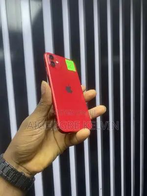 Apple iPhone 11 64 GB Red