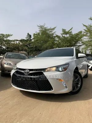 Toyota Camry 2016 White