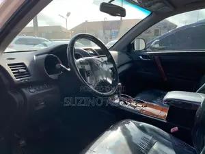 Toyota Highlander Limited 2012 White
