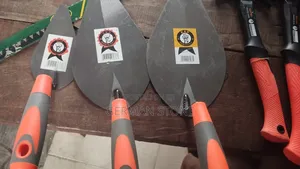 Rubber Hand Trowels