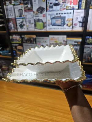 Ceramic Flat and Bowl Plates With Gold Trim