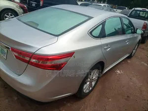 Toyota Avalon 2013 Silver