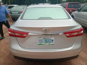 Toyota Avalon 2013 Silver