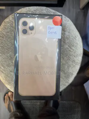 New Apple iPhone 11 Pro Max 64 GB White