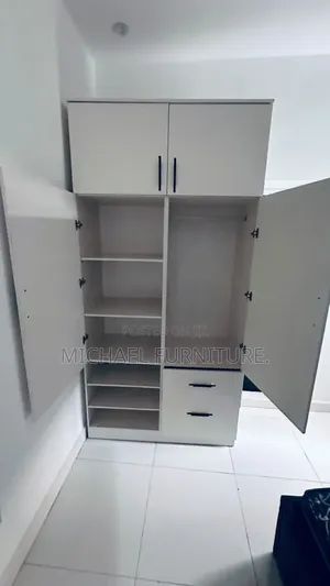 Demure 4ft by 8ft Wardrobe