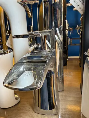Polished Waterfall-Style Bathroom Sink Faucet/ Stainless