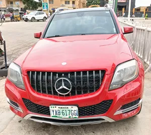Mercedes-Benz GLK-Class 350 4MATIC 2010 Red