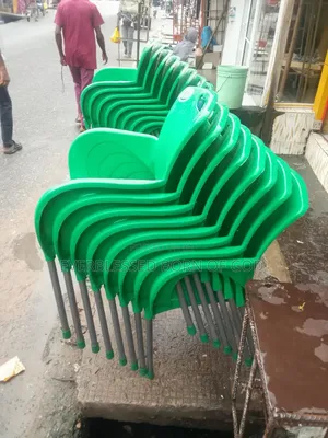 Quality Plastic Chairs With Iron Leg