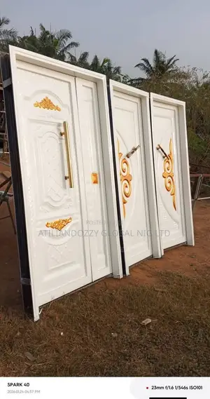 White Quality Metlife Door
