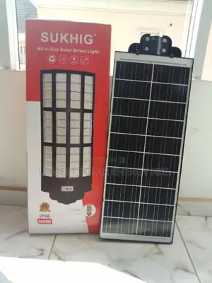Sukhig 5000w Solar Street Light Commercial Compound Lighting Supplier