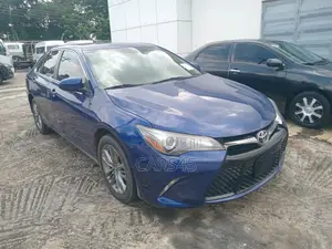 Toyota Camry SE 4dr Sedan (2.5L 4cyl 6A) 2016 Blue