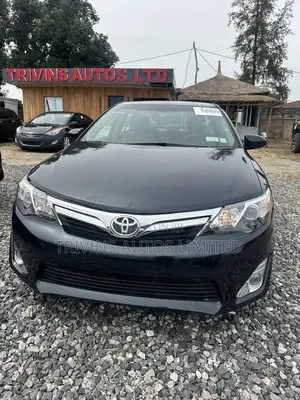Toyota Camry 2014 Green
