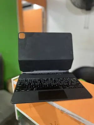 Neat Apple Magic Keyboard for iPad Pro 12.9" 3rd, 4th, 5th 6th Gen