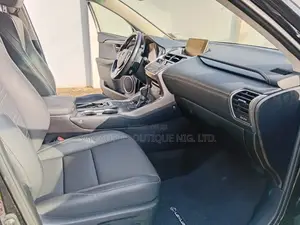 Lexus NX 2016 Black