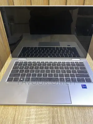 Laptop HP EliteBook x360 1030 G8 16GB Intel Core i7 SSD 512GB