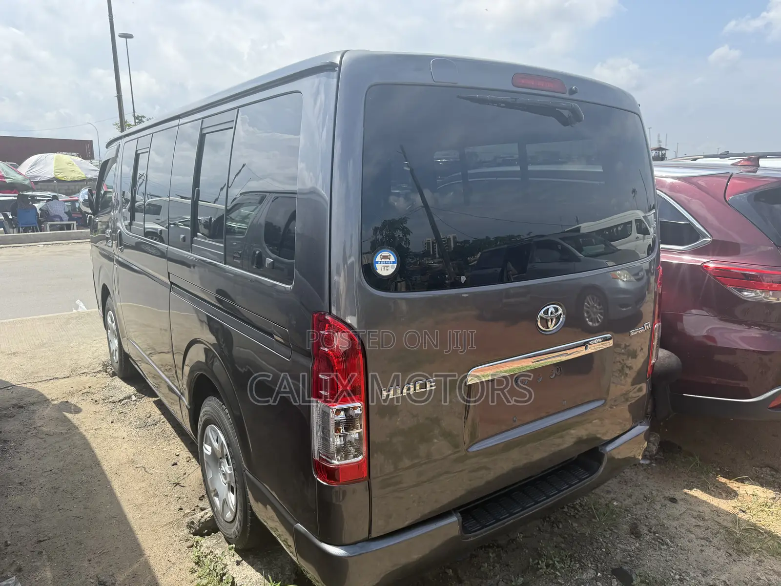 Toyota HiAce 2014 Grey