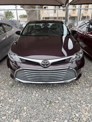 Toyota Avalon XLE 4dr Sedan (3.5L 6cyl 6A) 2014 Maroon