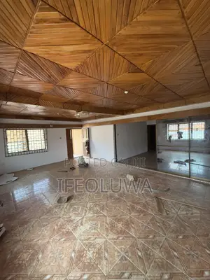 4bdrm Duplex in Ojoo for rent