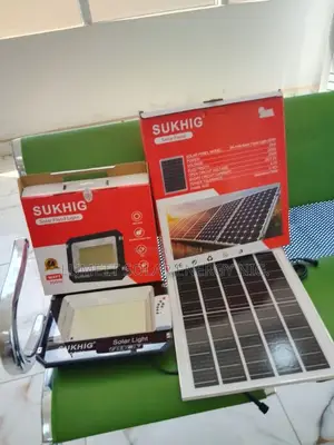 Sukhig Split-Type 300w Solar Street Light Separate Panel Supplies