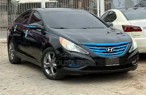 Hyundai Sonata 2011 Black