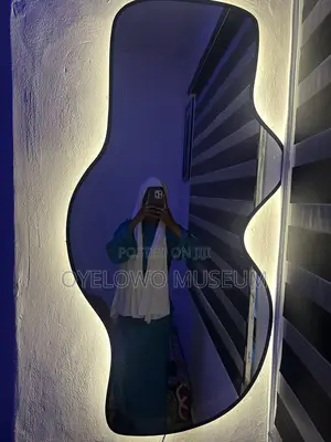 Led Mirror – Modern Room Bathroom Aesthetic (Affordable)