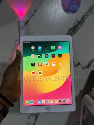 Apple iPad 9.7 128 GB White