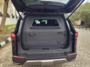 New Lexus LX 2025 Black