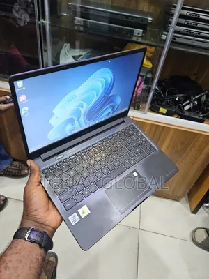 Laptop Toshiba Satellite L40 16GB Intel Core i7 SSD 256GB