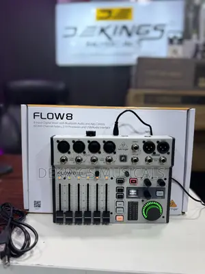 Behringer Flow 8 Digital Mixer - Mixer Audio Interface