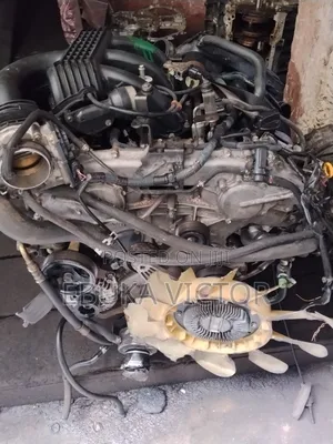 Engine and Gearbox Nissan Pathfinder 2005 Model V6 2wheel Drive