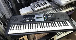 Direct Uk Used Keyboard Yamaha Psre223