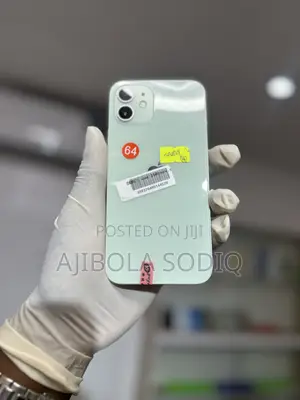 Apple iPhone 12 64 GB