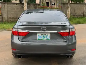 Lexus ES 2014 Gray