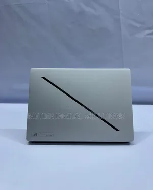 Laptop Asus ROG Zephyrus G14 32GB AMD Ryzen 9 SSD 2T