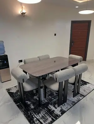 6 Seater Dinning Table