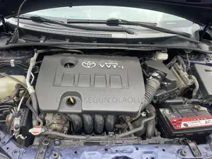 Toyota Corolla L 4dr Sedan (1.8L 4cyl 5M) 2012 Blue