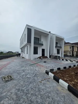 4bdrm Duplex in Creek Havens Estate, VGC / Ajah for sale