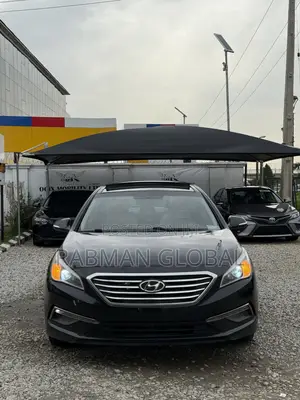 Hyundai Sonata Limited w/Brown Leather 4dr Sedan (2.4L 4cyl 6A) 2015