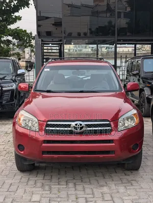 Toyota RAV4 1.8 2007 Red