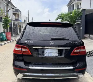 Mercedes-Benz M Class 2015 Black