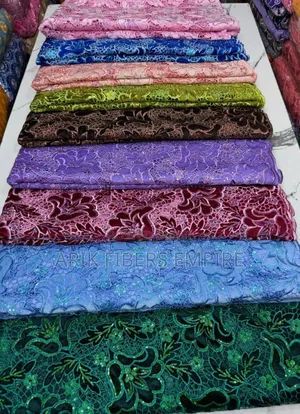 Aso Ebi Velvet Lace Design