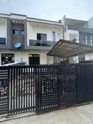 4bdrm Duplex in Chevron for rent